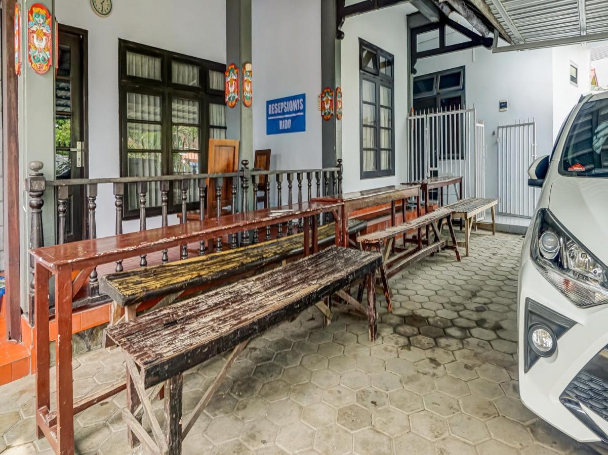 מאלאנג Spot On 90797 Sukun Syariah Homestay מראה חיצוני תמונה